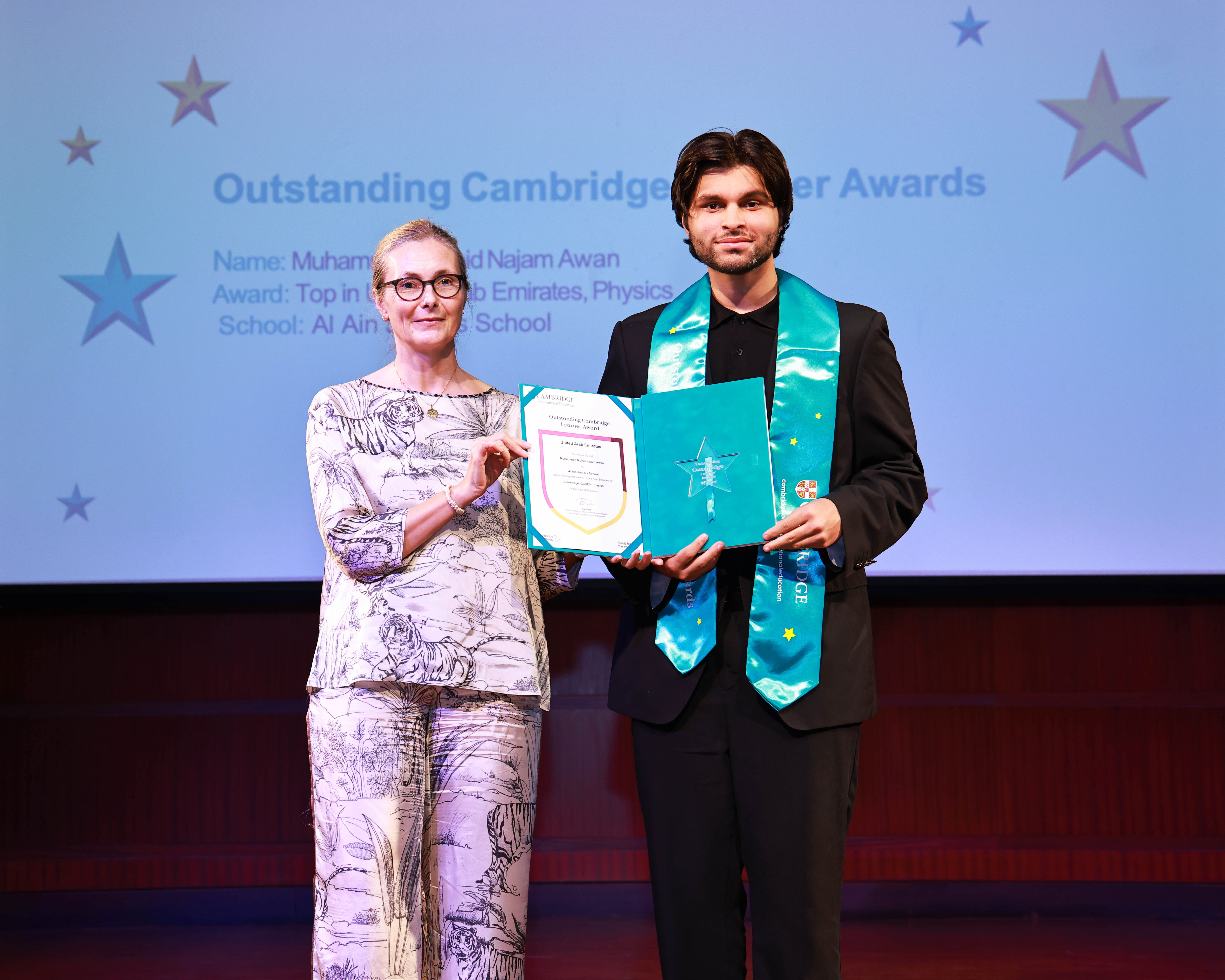 UAE toper IGCSE Physics